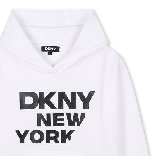 سويت شيرت بشعار العلامة التجارية