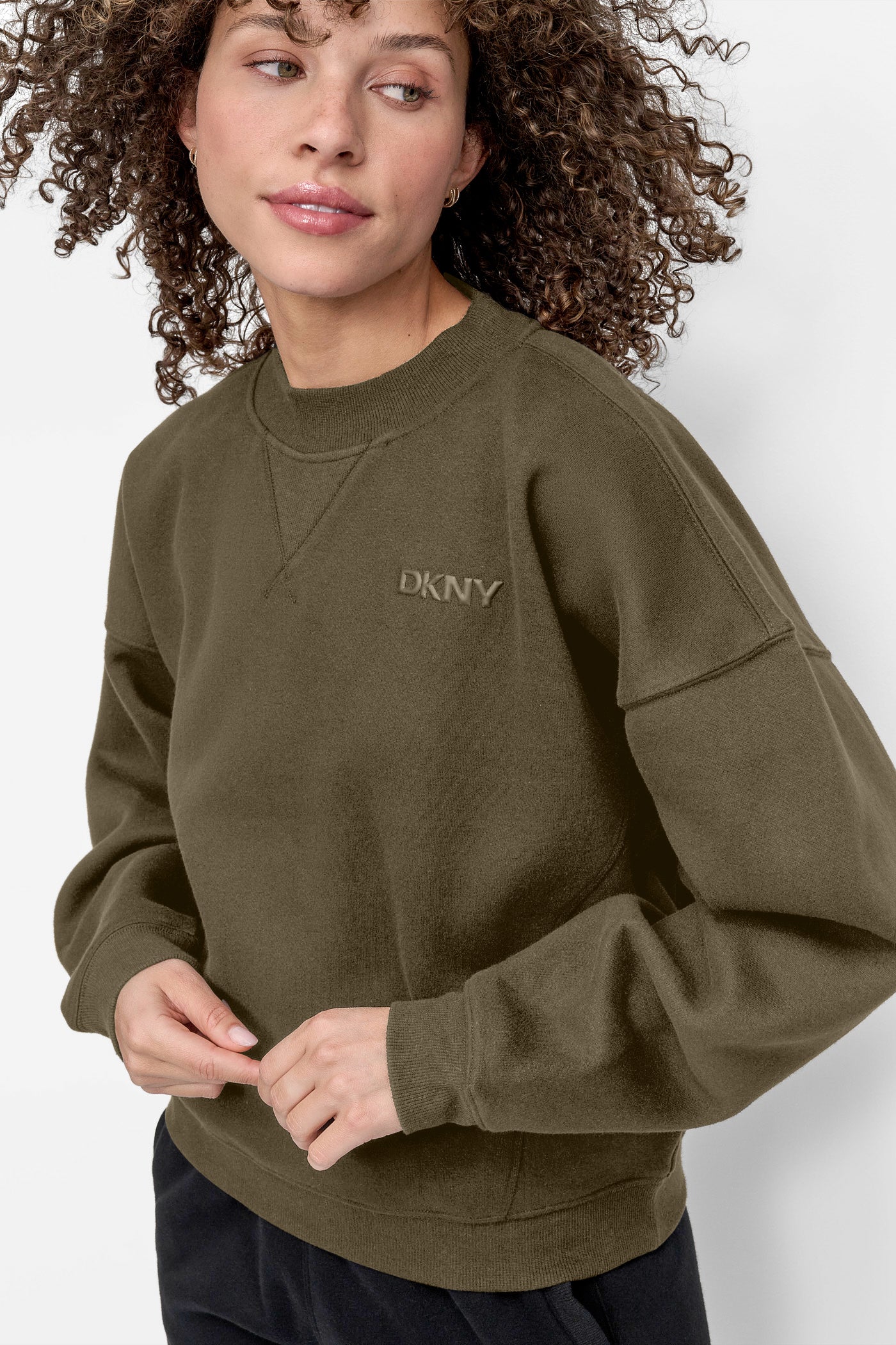 DKNY LOGO CREWNECK SWEATSHIRT