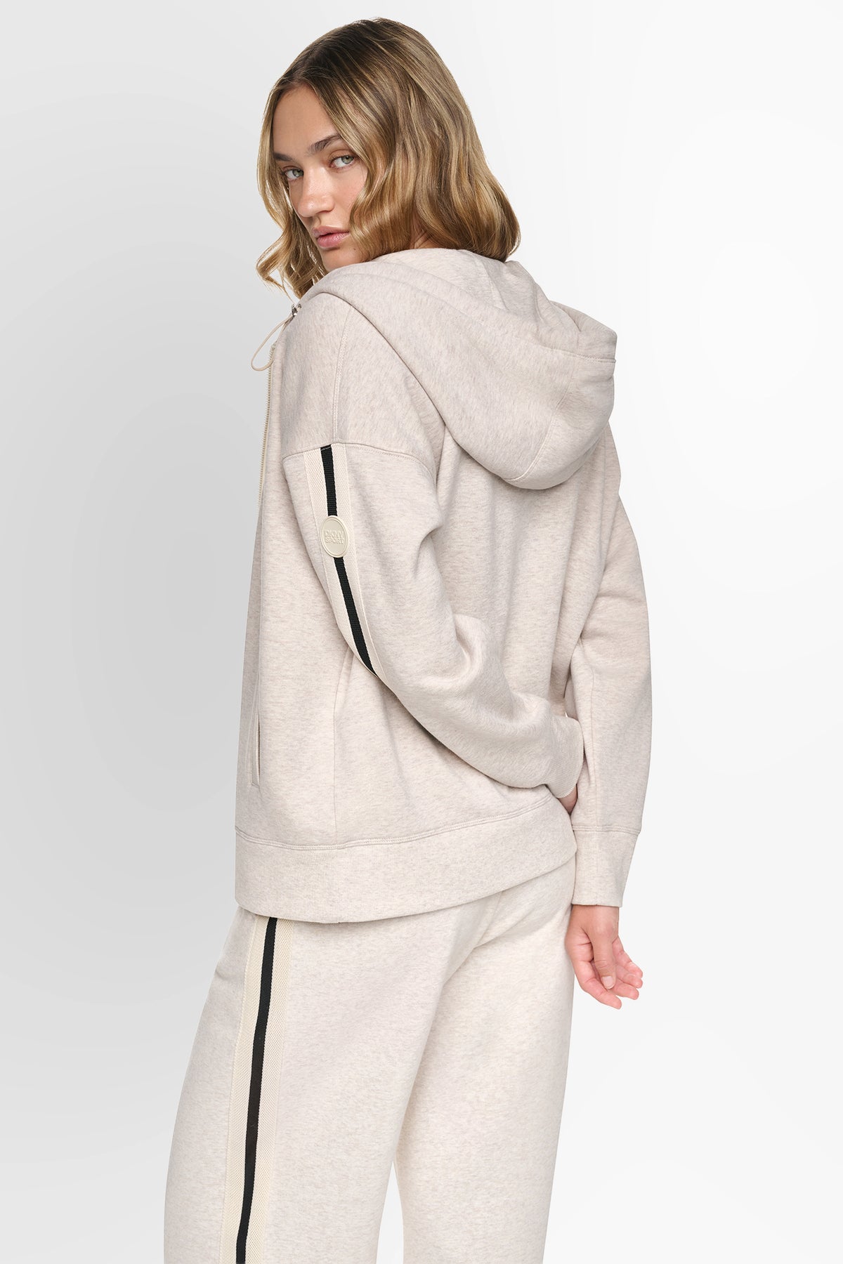 DKNY TEXTURED TAPE W
