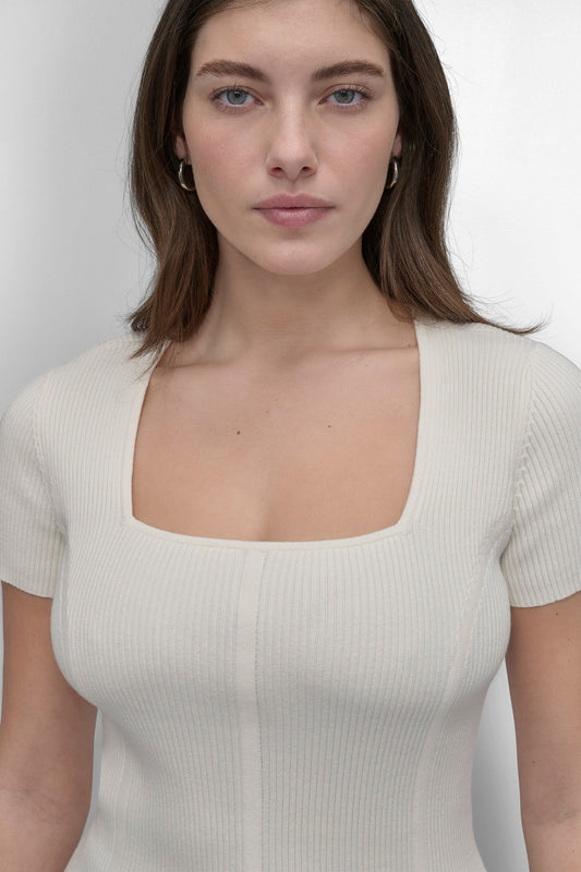 قبعة SLV ذات رقبة مربعة