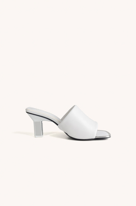 حذاء كيلي ميول بكعب