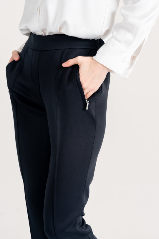 SCUBA CREPE PULL ON PANT