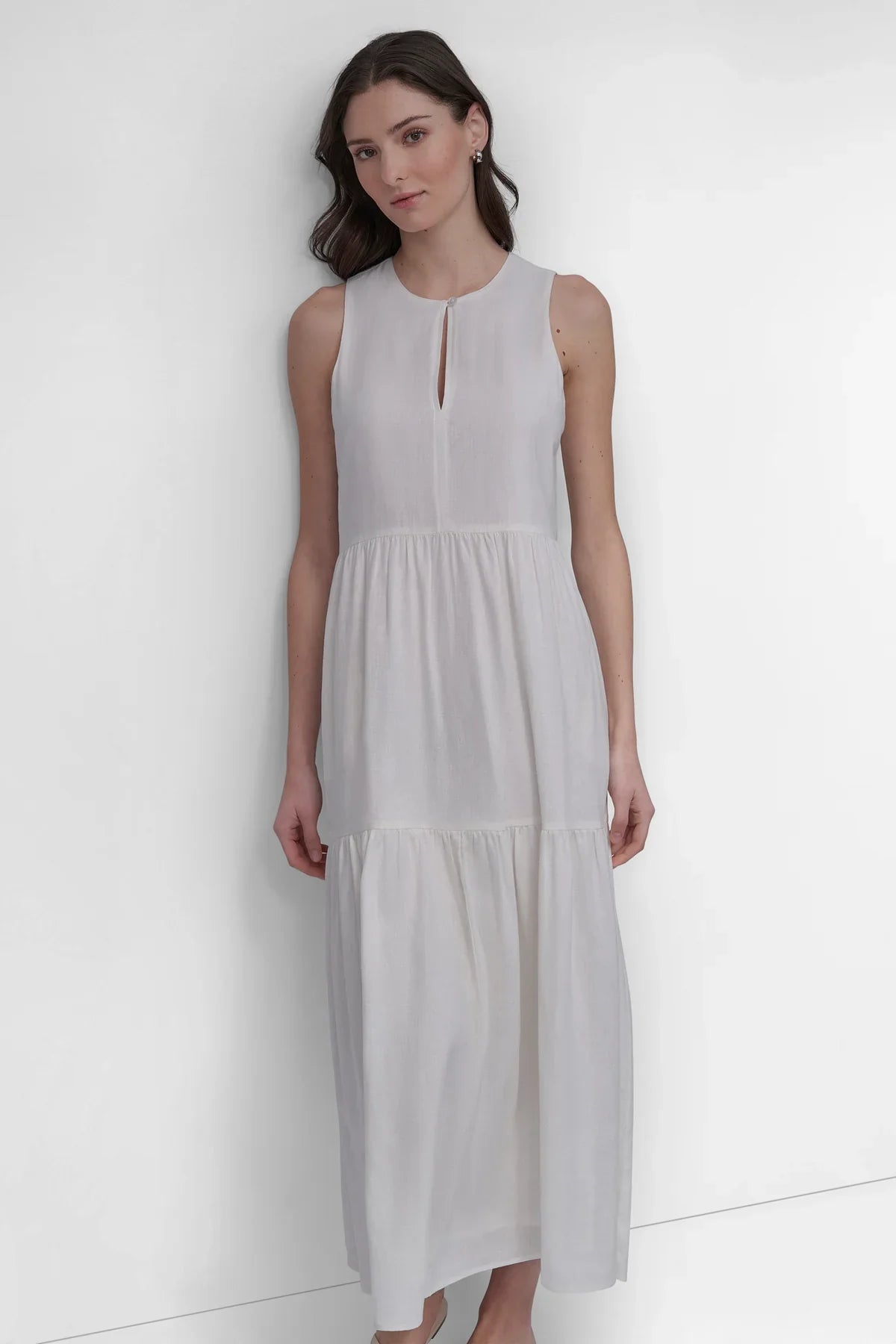 SLEEVELESS TIERED MAXI DRESS