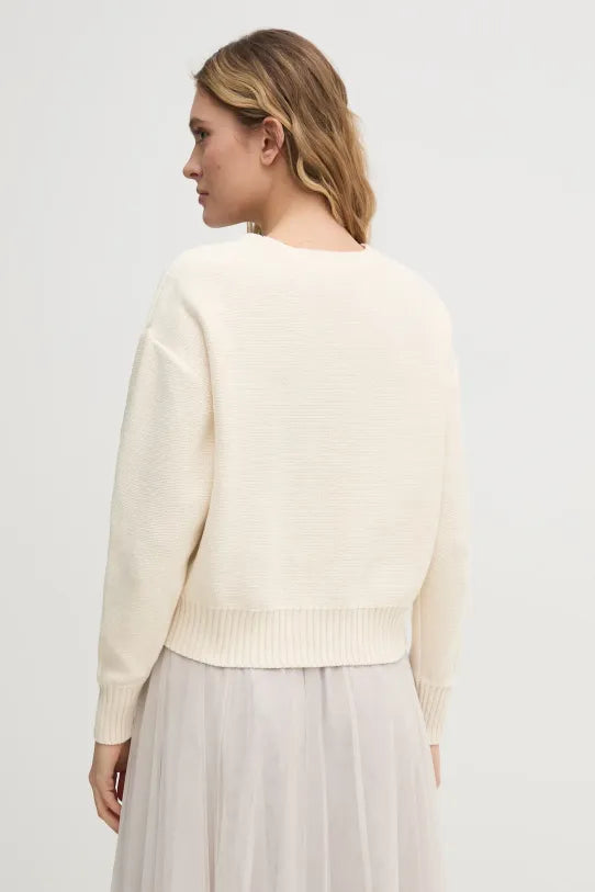 LONG SLEEVE CREW NECK TOP