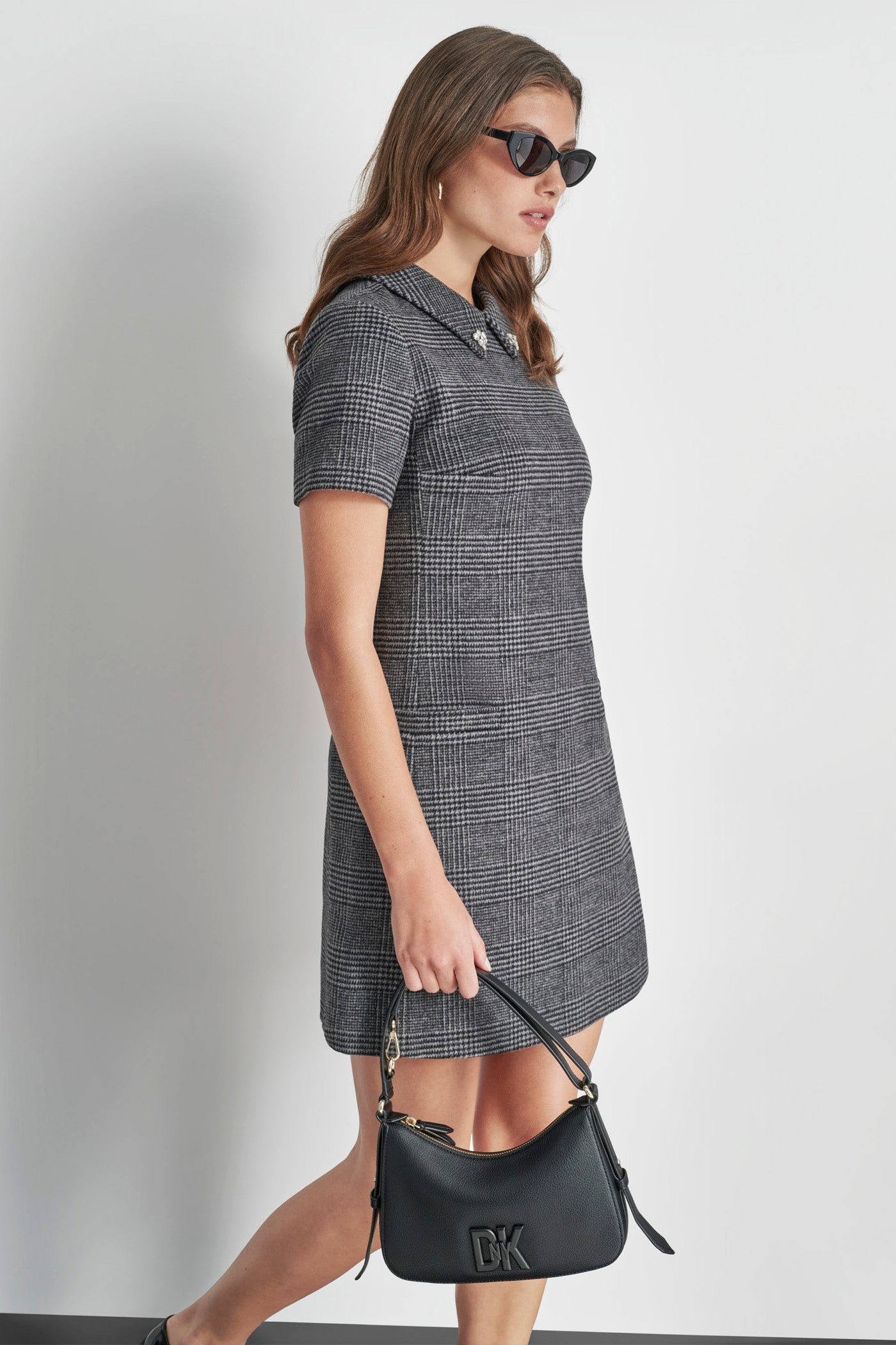 SMALL SLEEVE SHORT DRESS