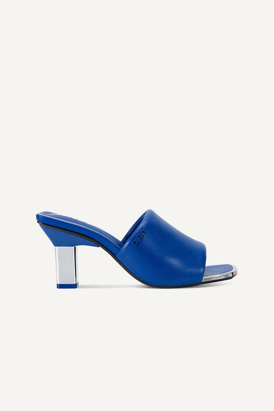 حذاء كيلي بكعب عالٍ