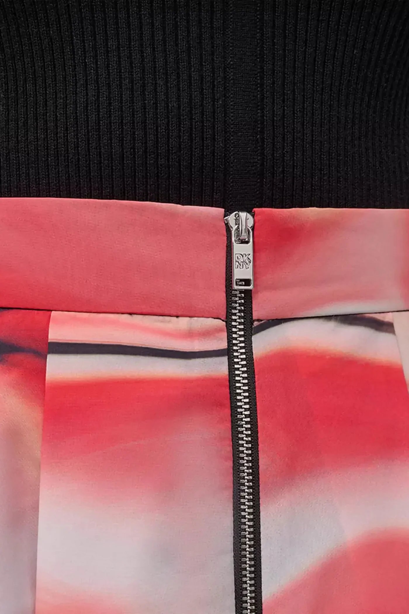 FRONT ZIP BORDER PRINT SKIRT