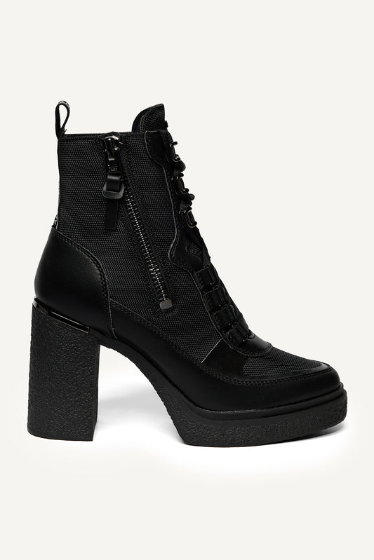 TOIA WIDE - LACE UP BOOTS