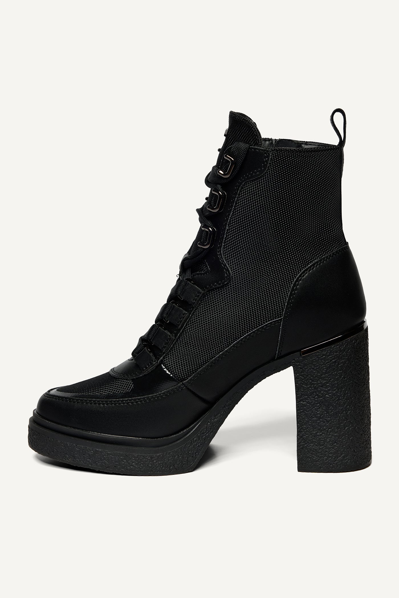 TOIA WIDE - LACE UP BOOTS