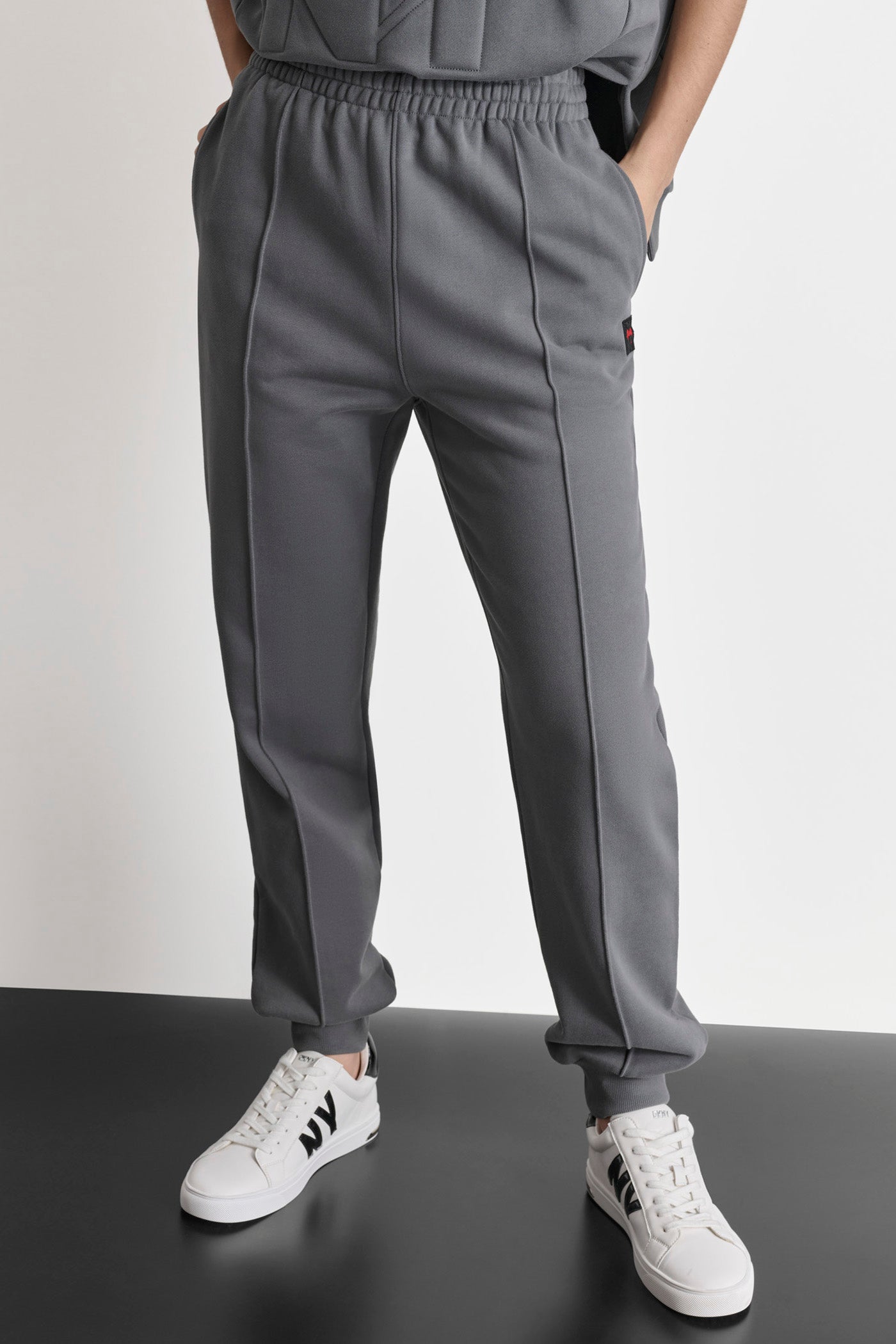 JOGGER WITH LOGO DKNY UAE Official Store