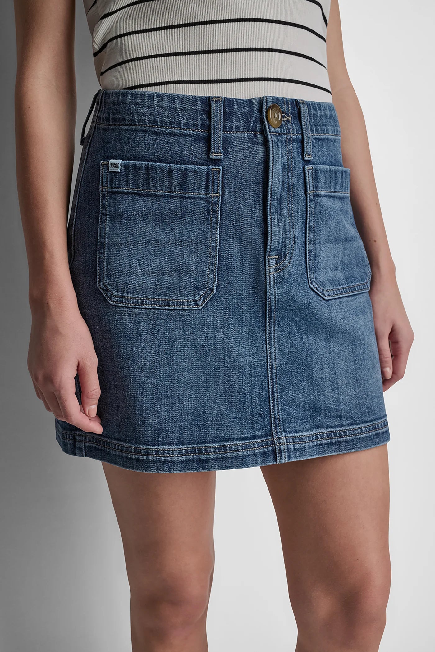 HIGH RISE PATCH POCKET MINI SKIRT