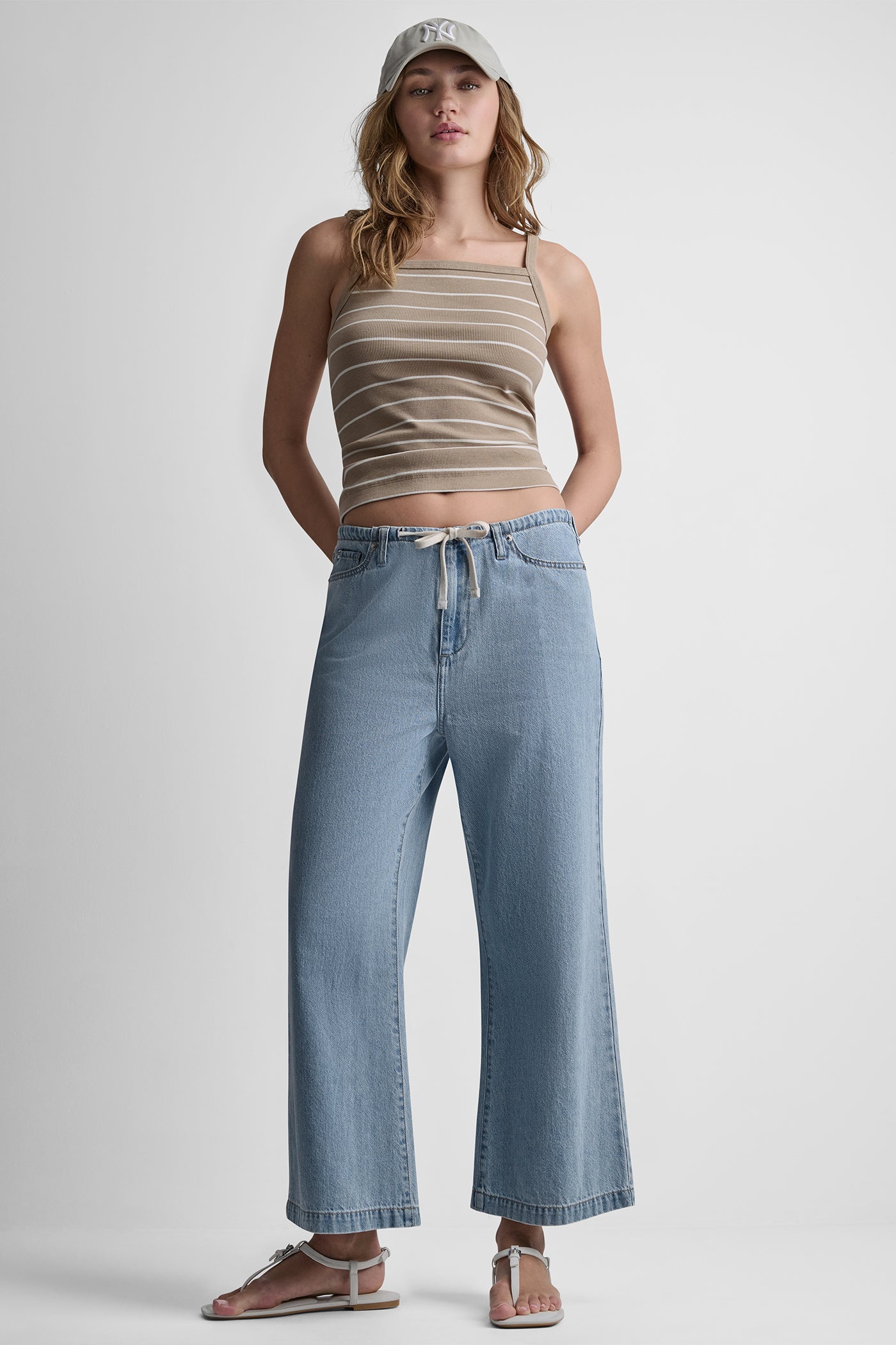 MID RISE DRAWCORD WIDE LEG PANTS