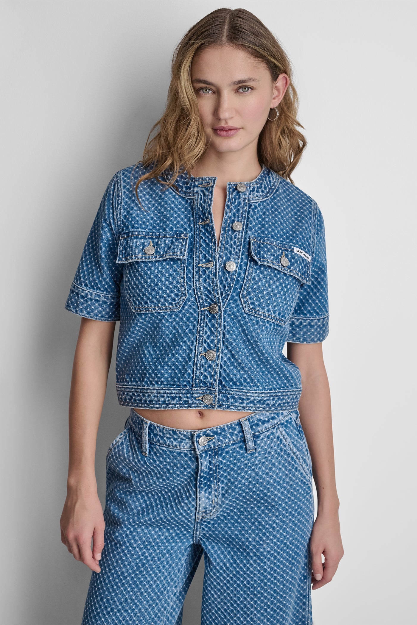 PATCH POCKET SHORT SLEEVE