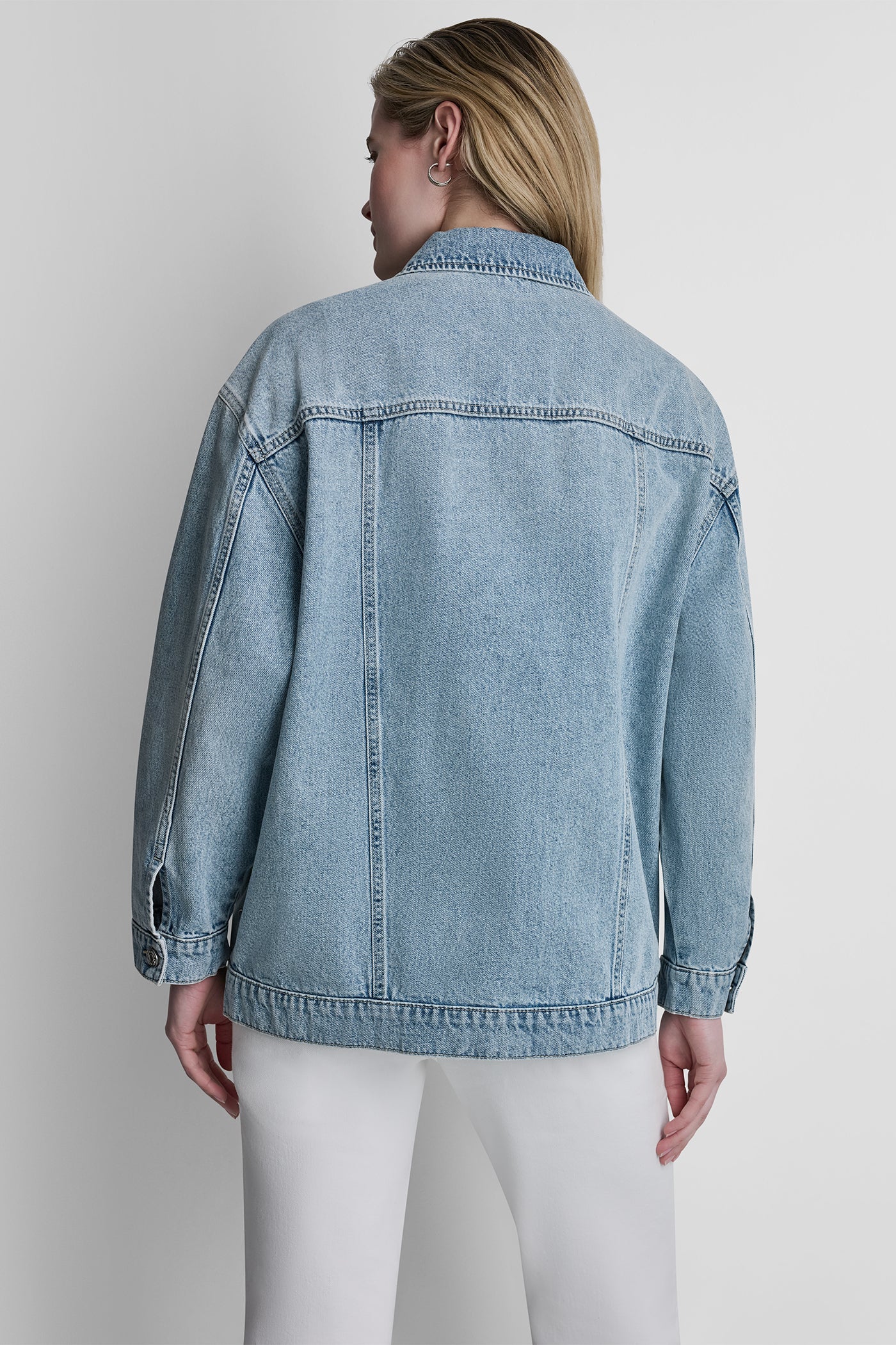 OVERSIZED TUCKER JACKET
