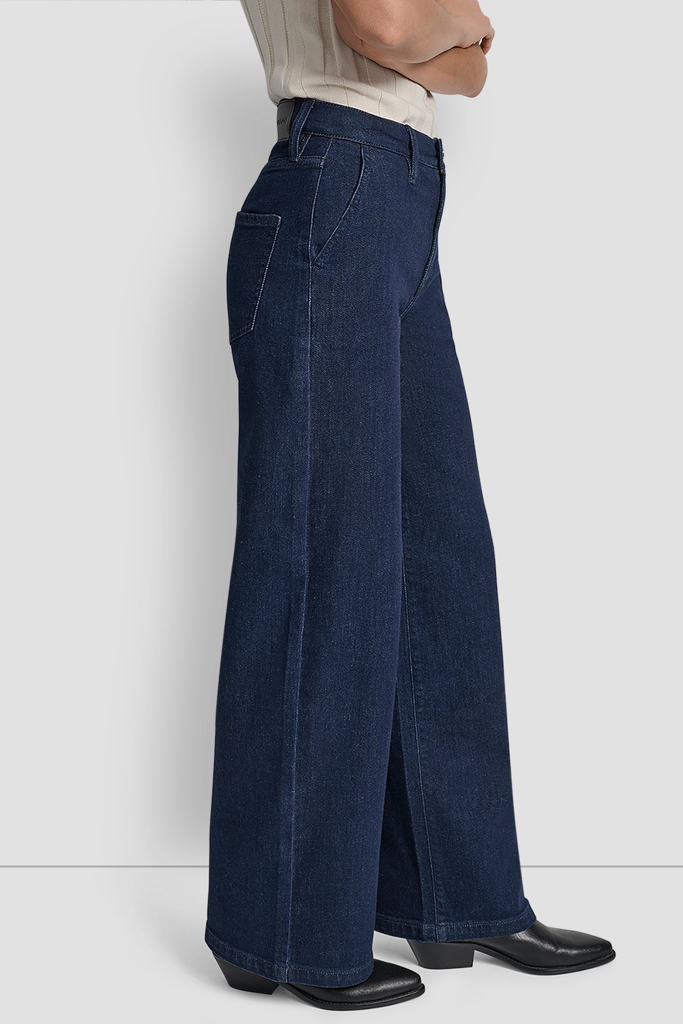 HIGH RISE TAILORED T