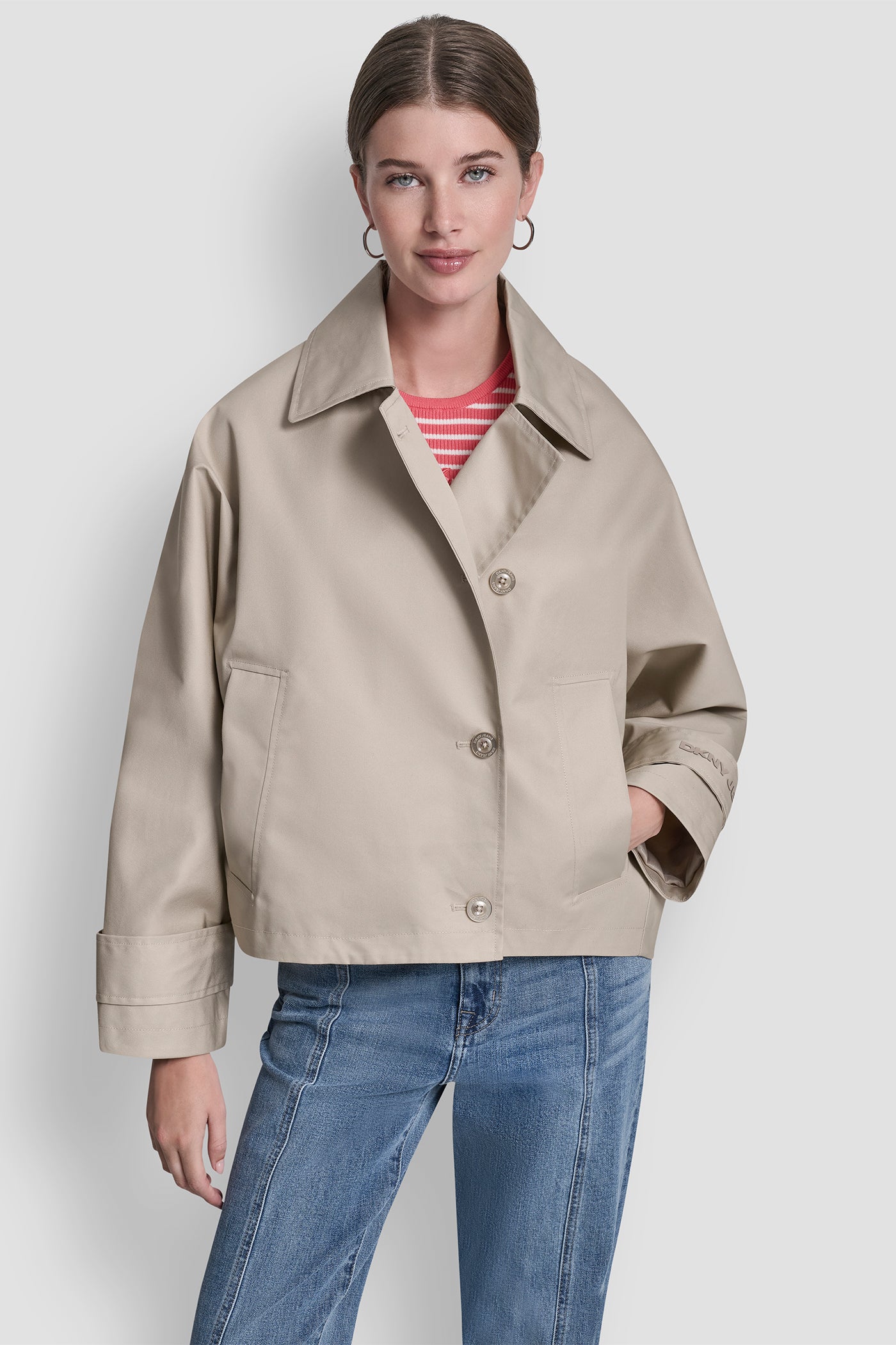 SHORT SINGLE BREASTED JACKET