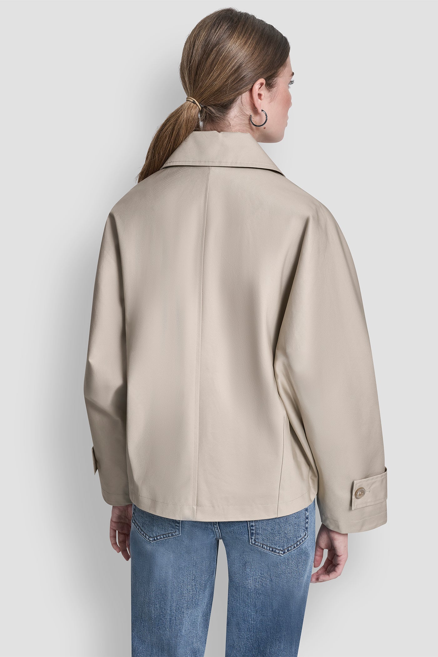 SHORT SINGLE BREASTED JACKET