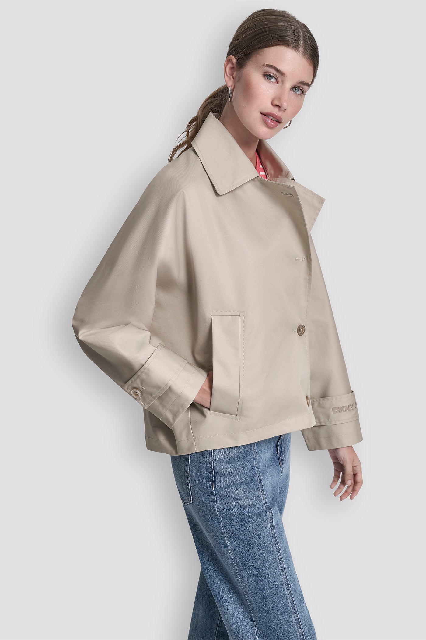 SHORT SINGLE BREASTED JACKET