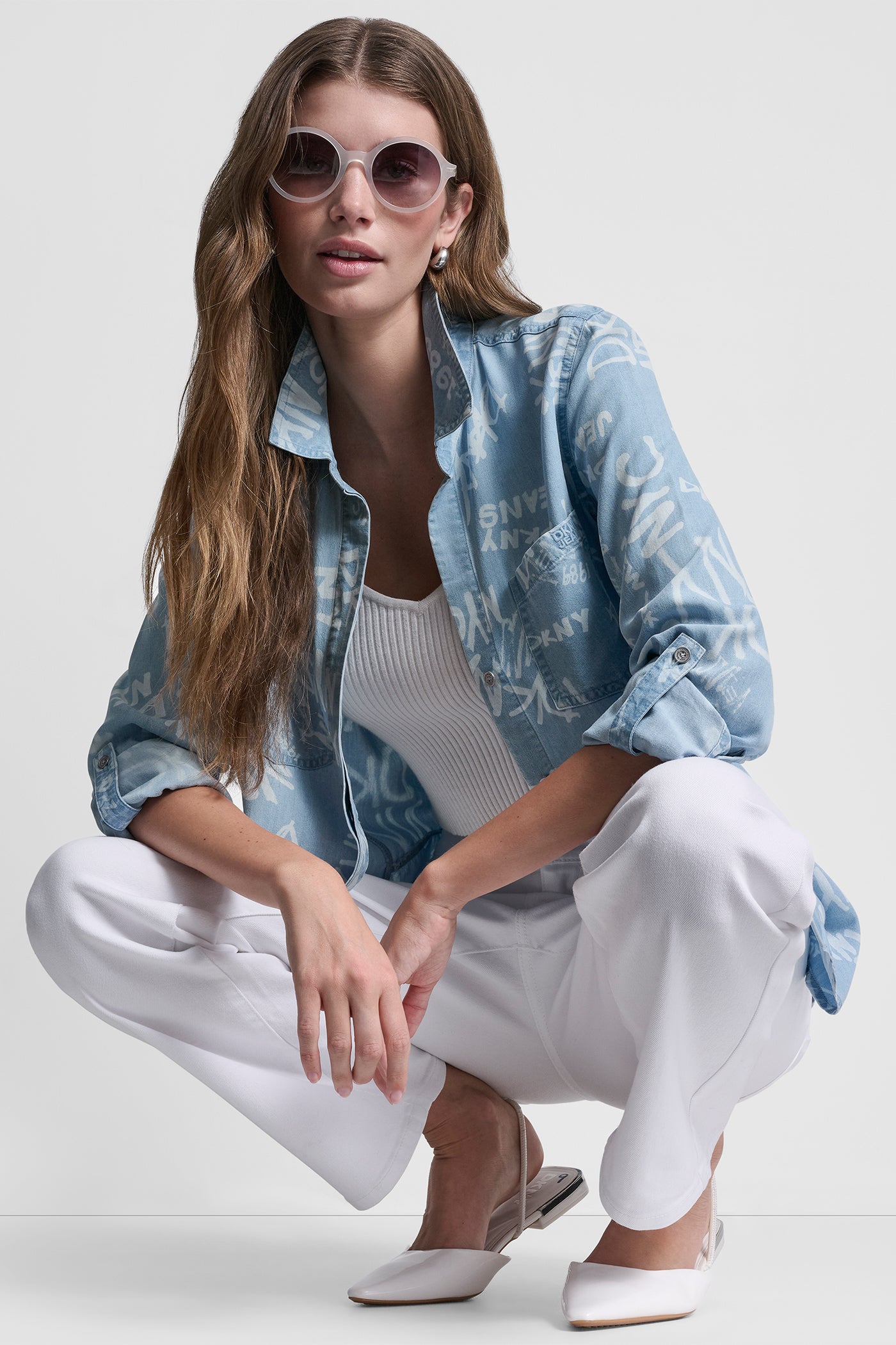 قميص بطبعة من قماش مصبوغ