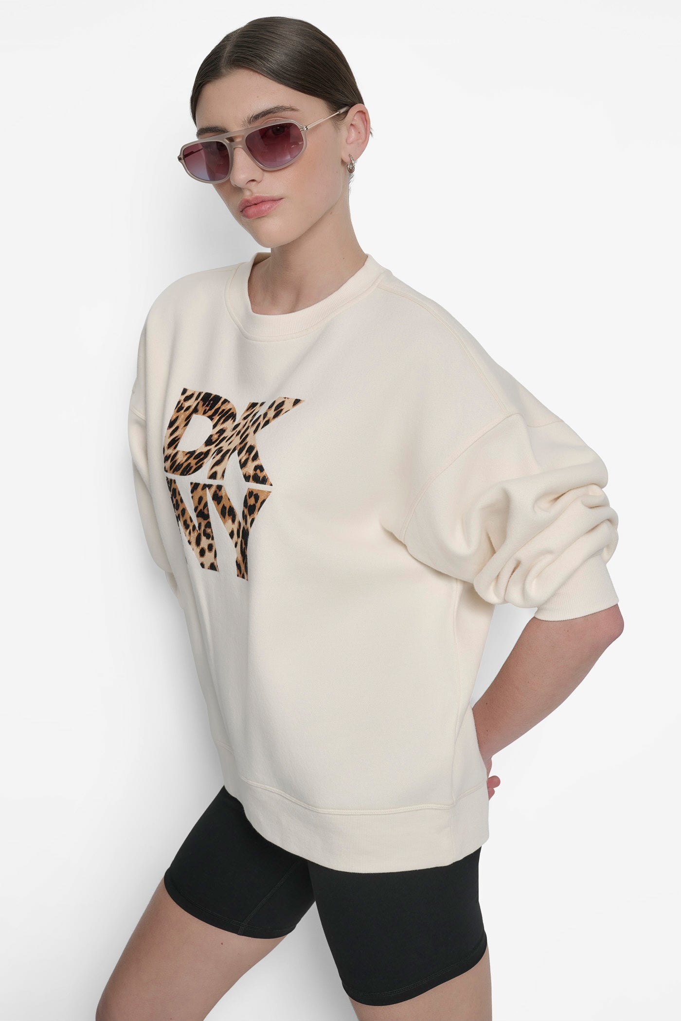 ANIMAL PRINT SWEATSHIRT