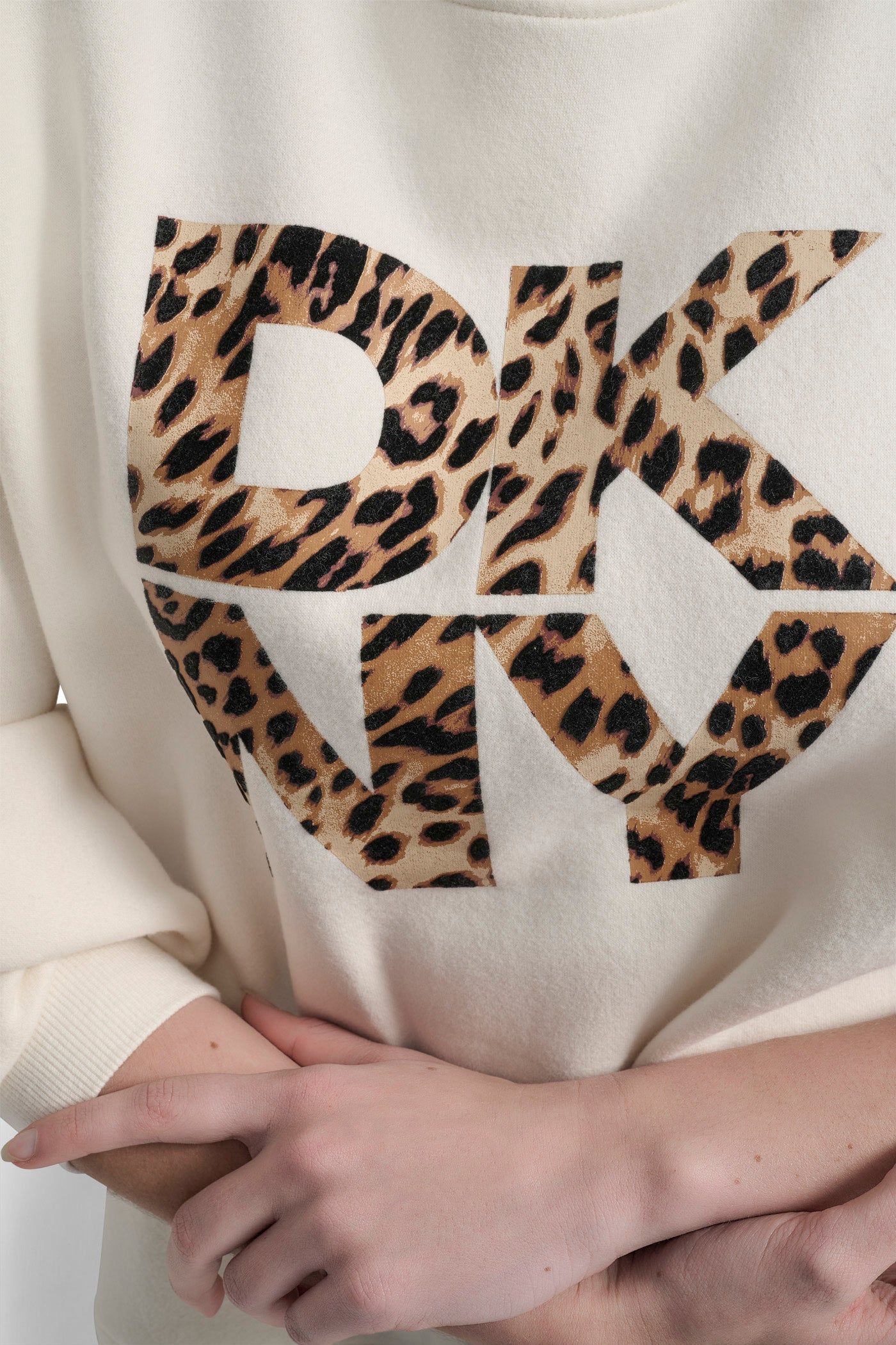 ANIMAL PRINT SWEATSHIRT