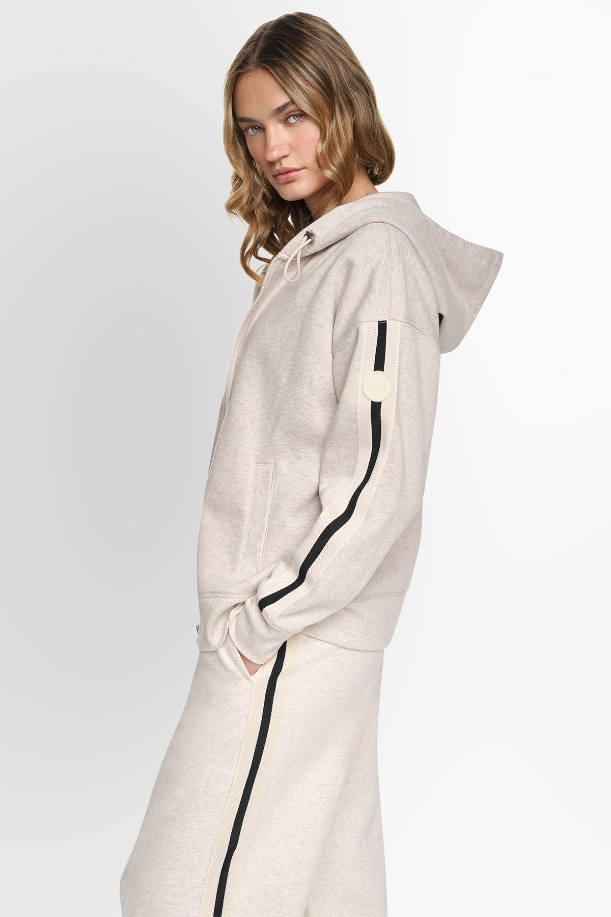 DKNY TEXTURED TAPE W