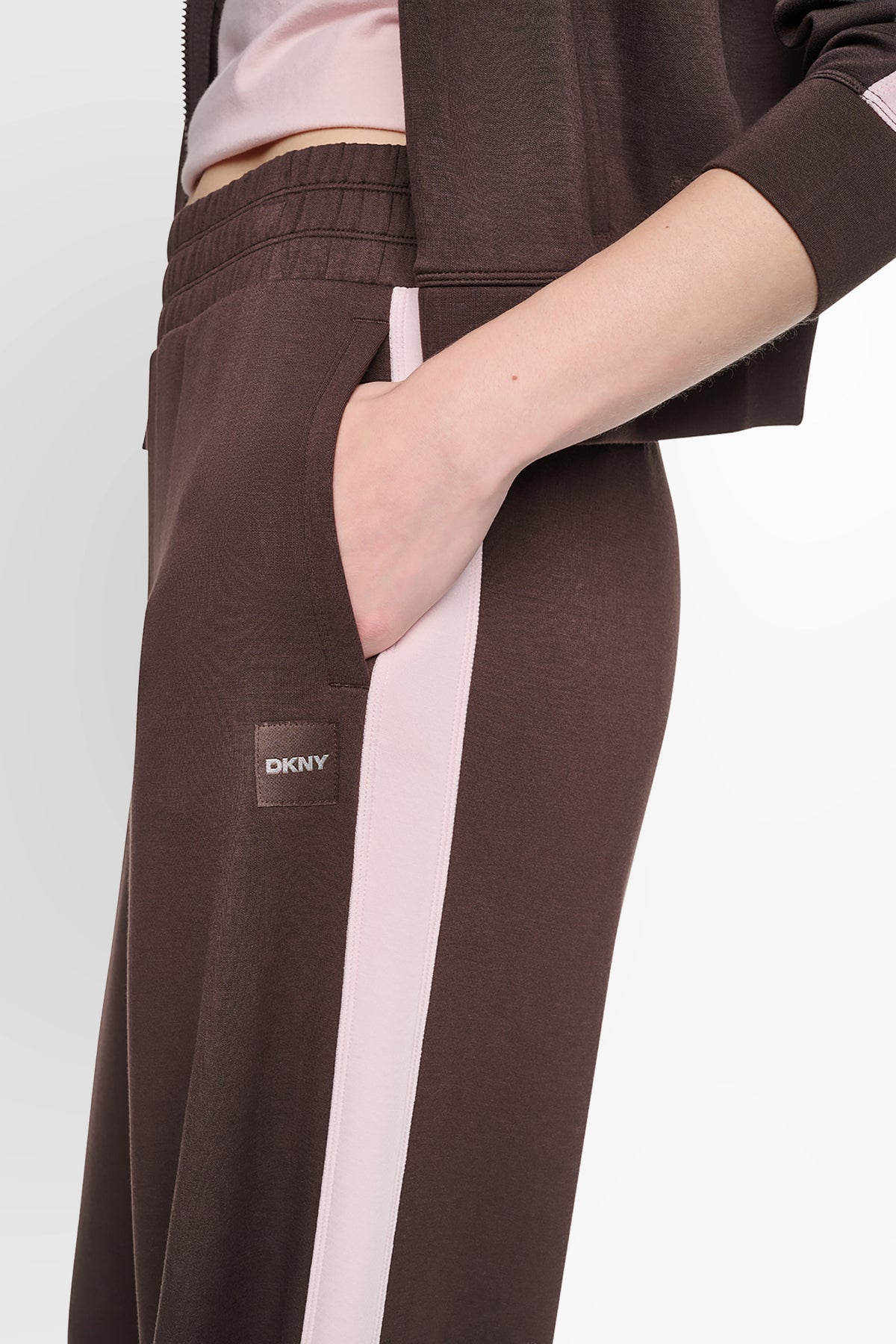 HIGH-RISE STRIPED WIDE-LEG PANT