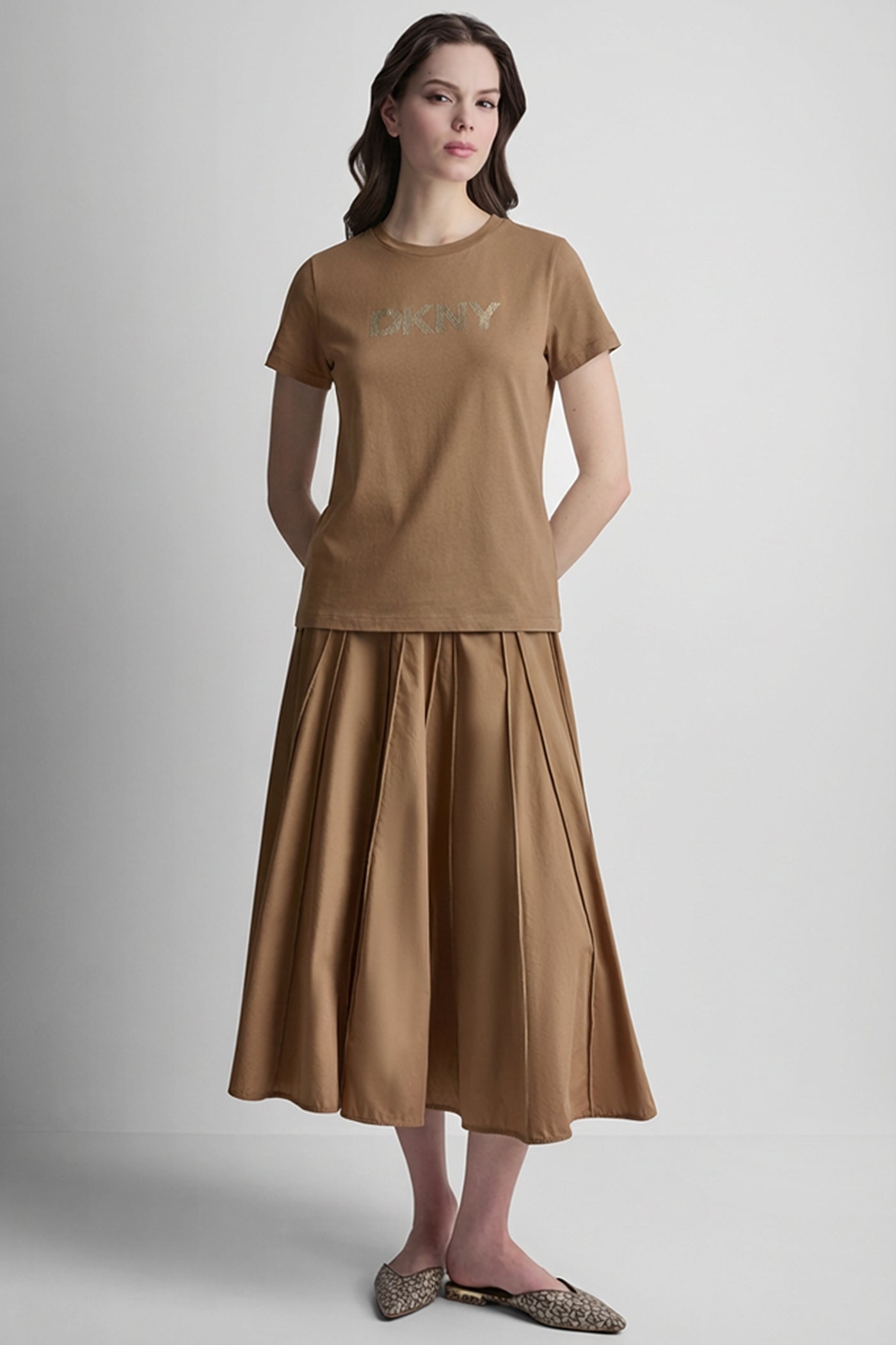 SHORT SLEEVE LOGO TEE