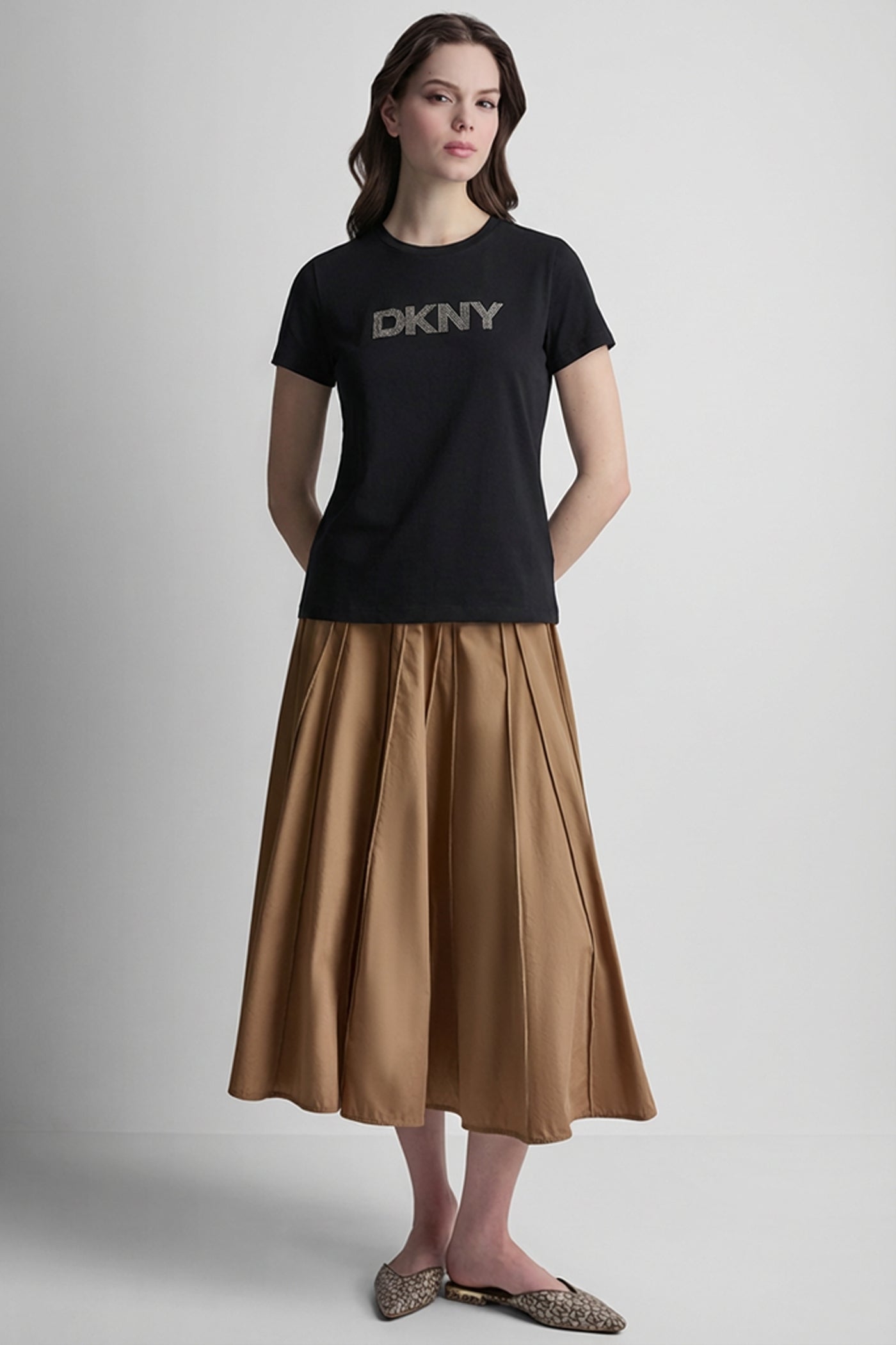 SHORT SLEEVE LOGO TEE