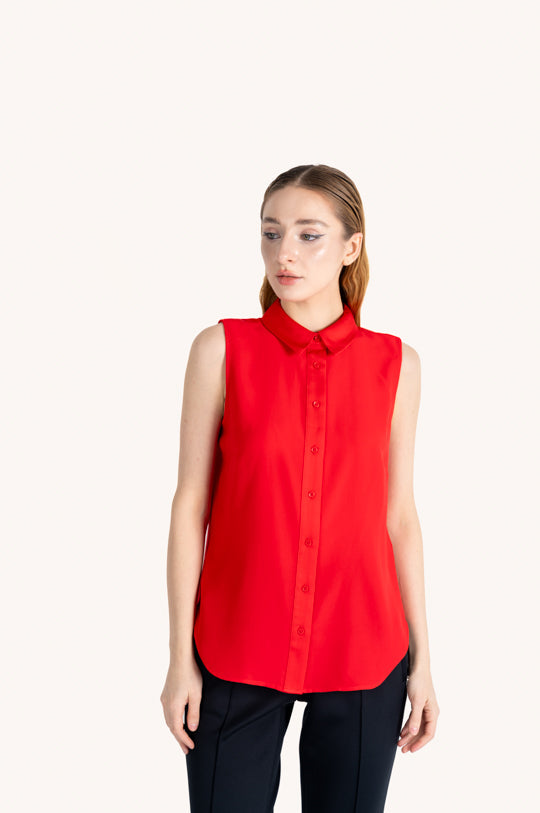 SLEEVELESS BUTTON FRONT BLOUSE