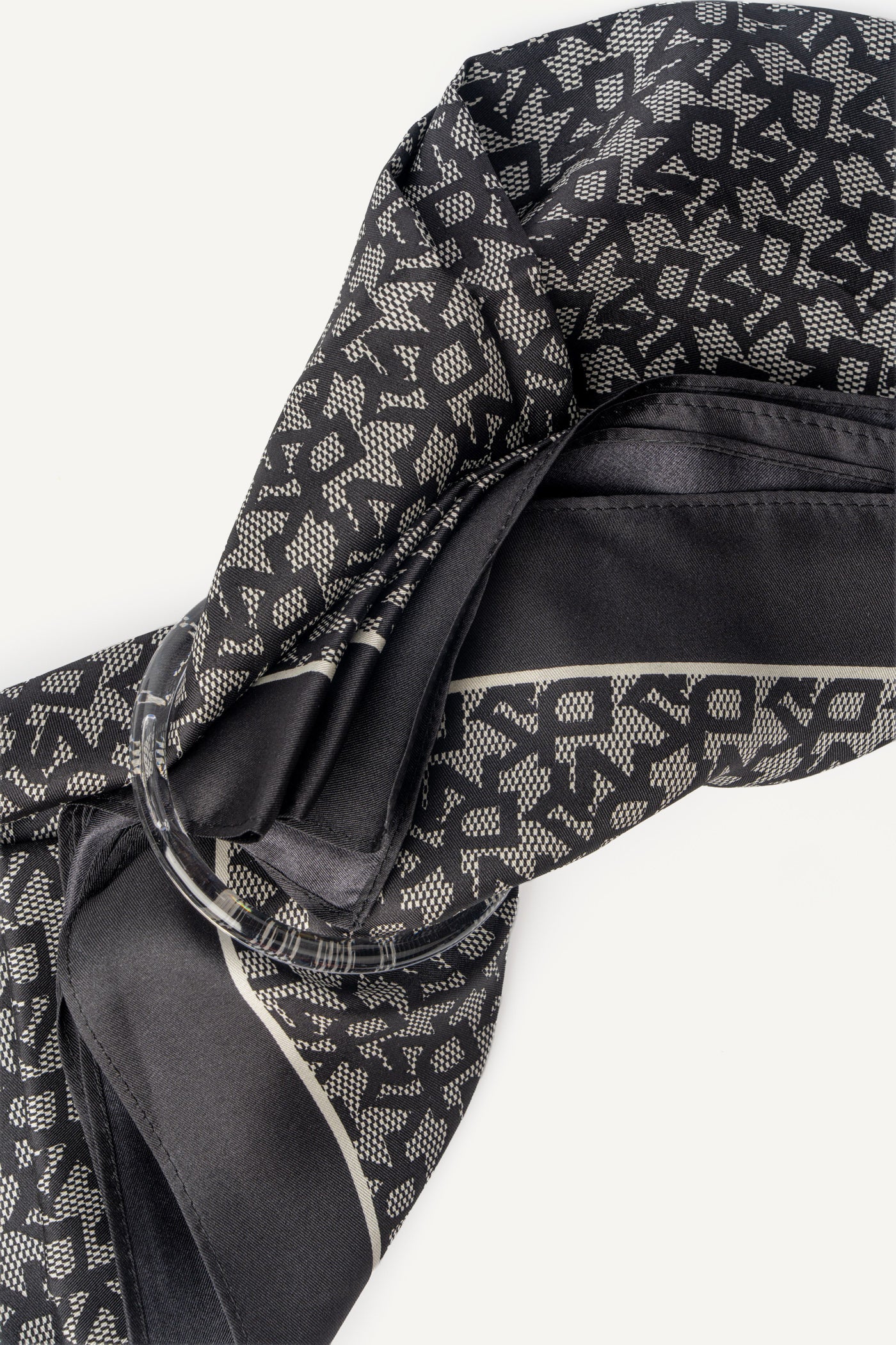 SQUARE BLOCK LOGO SCARF