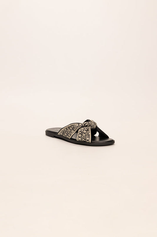WANDA BOW FLATS