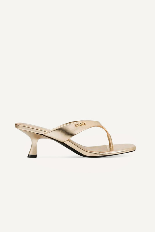 Mackey Wide - Heeled