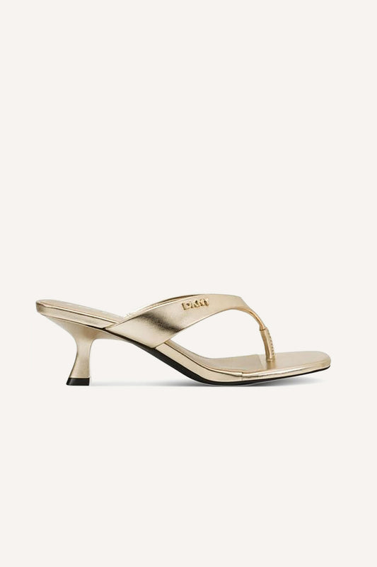 Mackey Wide - Heeled