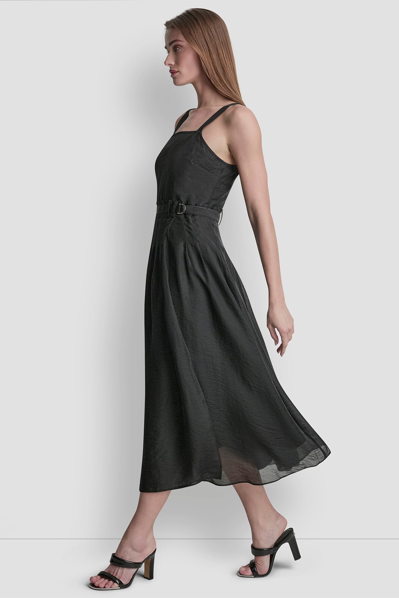 SLEEVELESS BELTED GAZARE DRESS