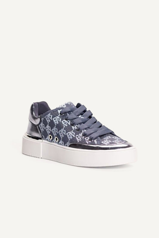 BRADLEY LACE UP SNEAKER